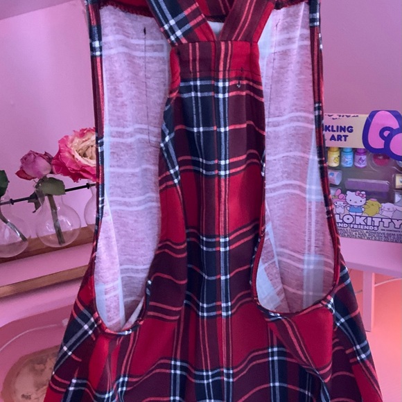 ‼️🌹❣️RED PLAID DRESS🌹❣️‼️ - Picture 5 of 11